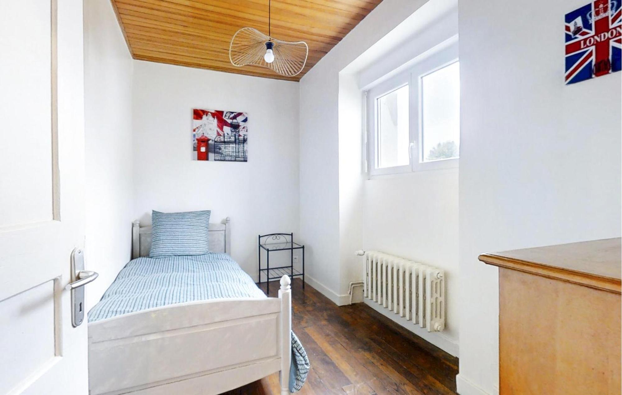 Nice Home In Pont-Aven With Kitchen Extérieur photo