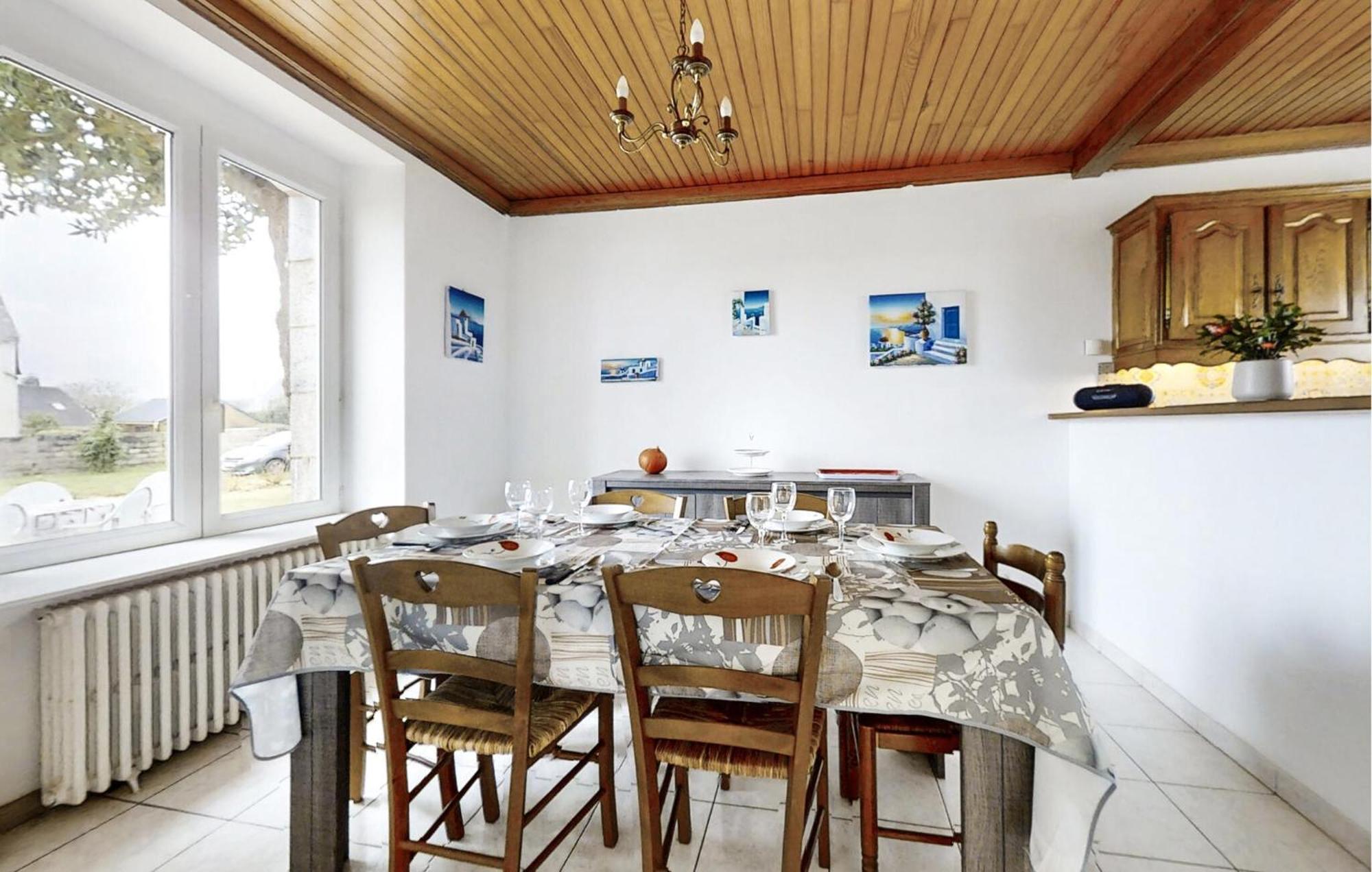 Nice Home In Pont-Aven With Kitchen Extérieur photo