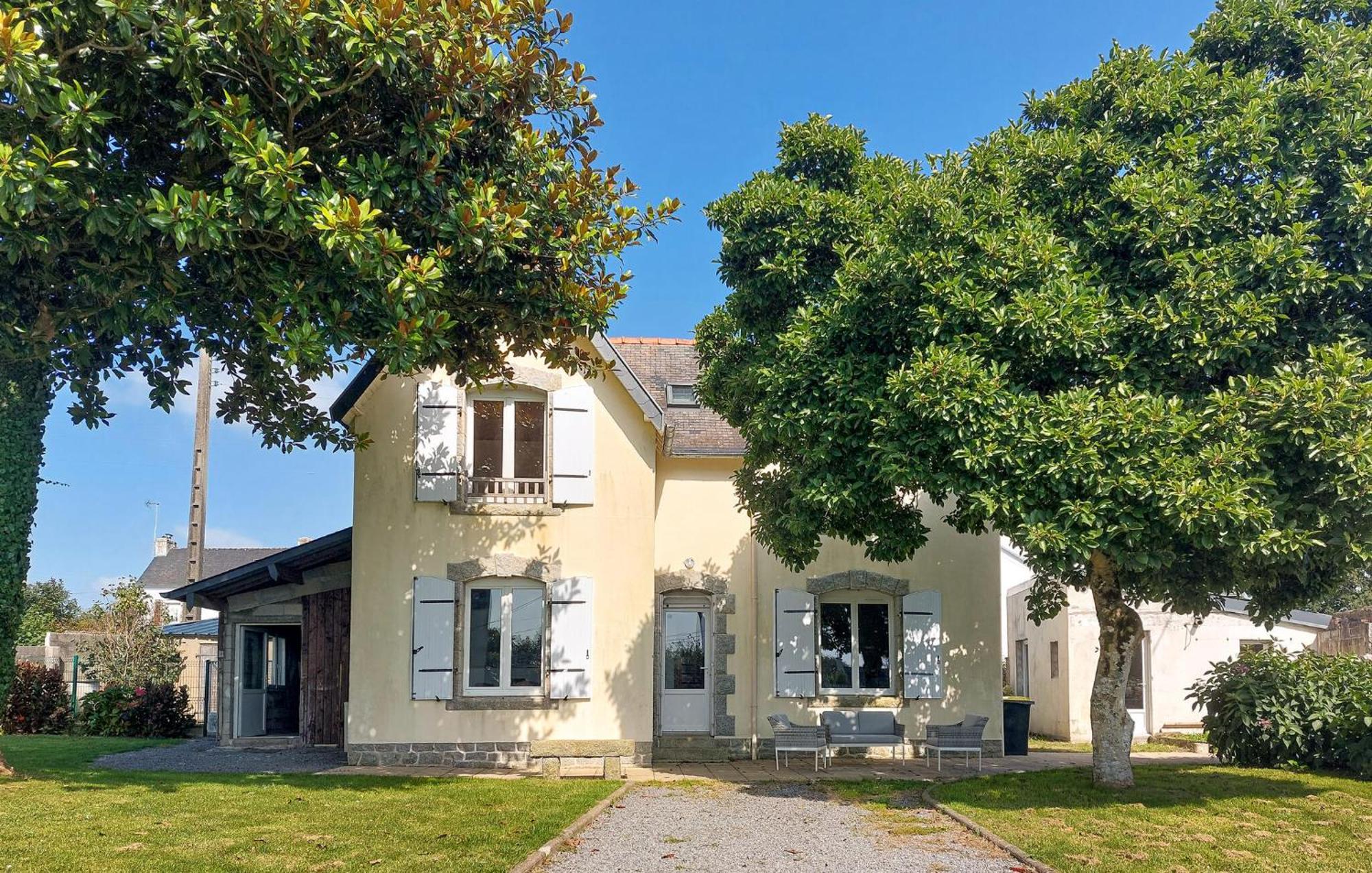 Nice Home In Pont-Aven With Kitchen Extérieur photo